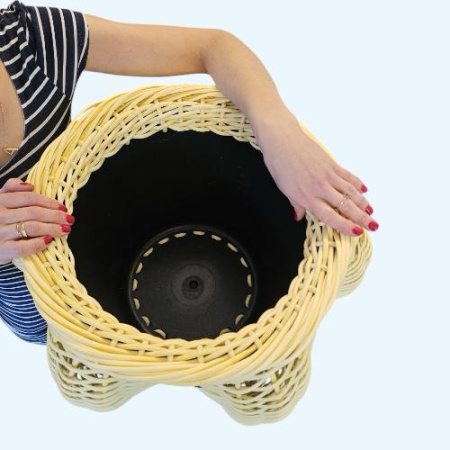 Кашпо морская звезда из искусственного ротанга 16 литров